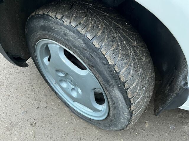 Белый Фольксваген Кадди, объемом двигателя 2 л и пробегом 436 тыс. км за 4450 $, фото 17 на Automoto.ua