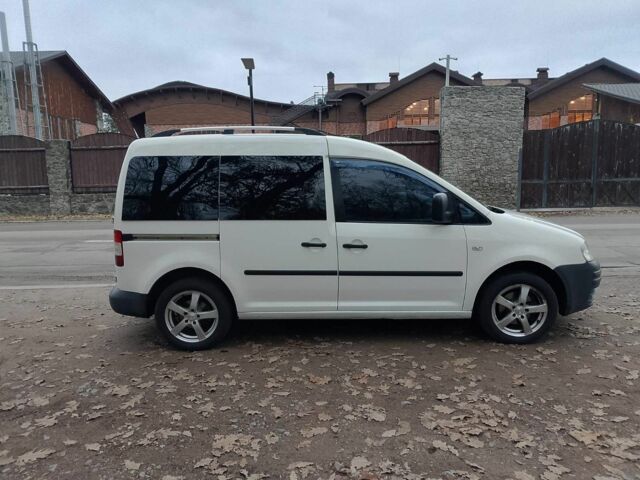 Белый Фольксваген Кадди, объемом двигателя 2 л и пробегом 324 тыс. км за 4999 $, фото 21 на Automoto.ua