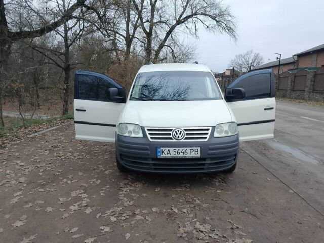 Белый Фольксваген Кадди, объемом двигателя 2 л и пробегом 324 тыс. км за 4999 $, фото 17 на Automoto.ua