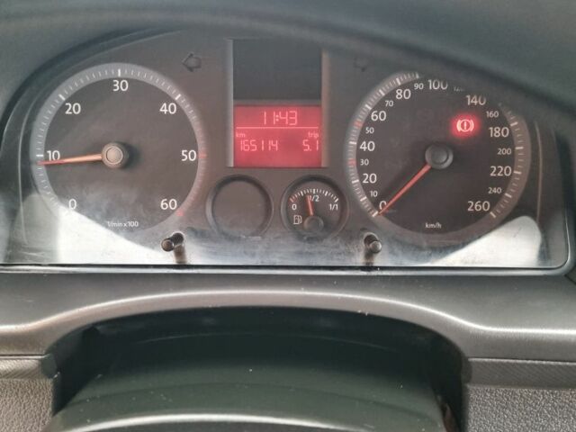 Білий Фольксваген Кадді, об'ємом двигуна 2 л та пробігом 165 тис. км за 6200 $, фото 3 на Automoto.ua