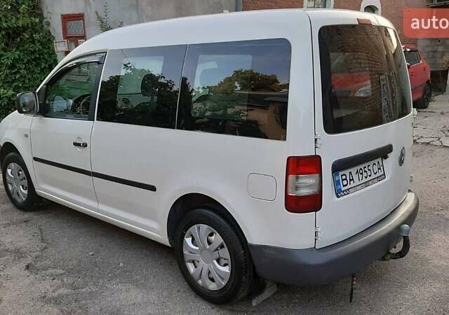 Белый Фольксваген Кадди, объемом двигателя 1.9 л и пробегом 400 тыс. км за 4800 $, фото 6 на Automoto.ua