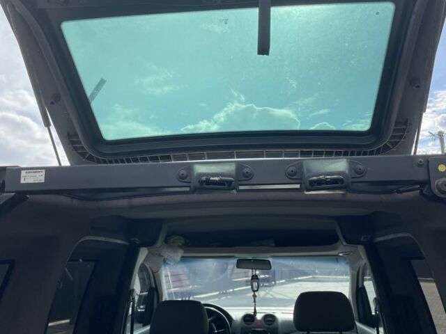 Белый Фольксваген Кадди, объемом двигателя 1.9 л и пробегом 350 тыс. км за 5700 $, фото 6 на Automoto.ua