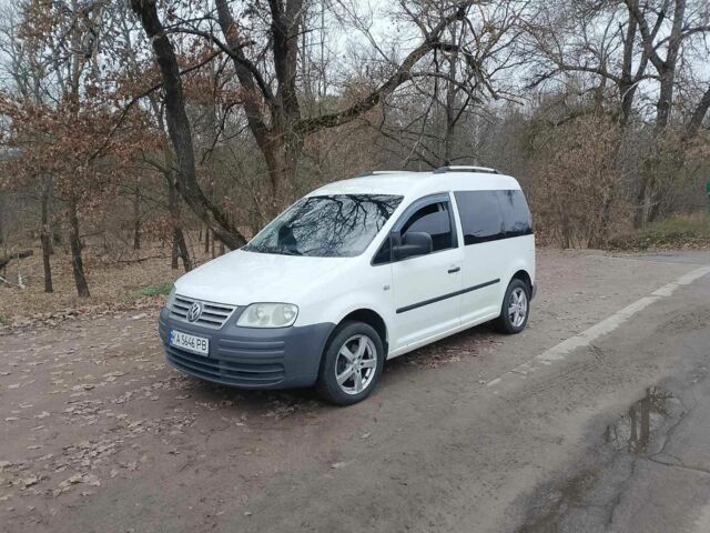 Белый Фольксваген Кадди, объемом двигателя 2 л и пробегом 324 тыс. км за 4999 $, фото 23 на Automoto.ua
