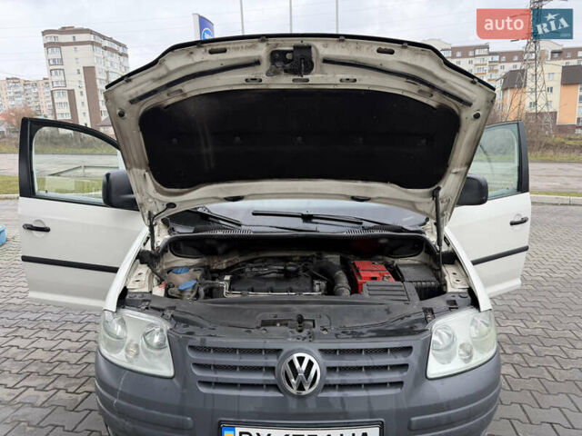 Белый Фольксваген Кадди, объемом двигателя 2 л и пробегом 234 тыс. км за 4550 $, фото 23 на Automoto.ua