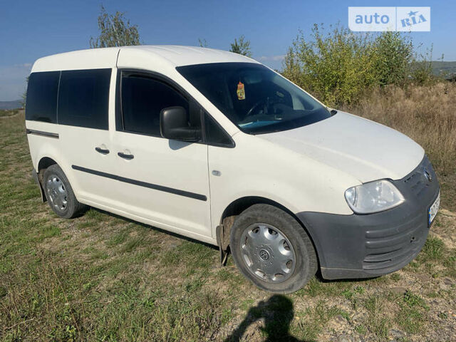 Білий Фольксваген Кадді, об'ємом двигуна 2 л та пробігом 320 тис. км за 4500 $, фото 2 на Automoto.ua