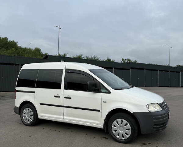 Белый Фольксваген Кадди, объемом двигателя 1.39 л и пробегом 420 тыс. км за 4700 $, фото 7 на Automoto.ua