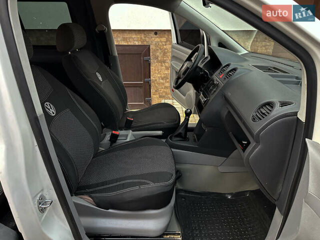Белый Фольксваген Кадди, объемом двигателя 1.9 л и пробегом 360 тыс. км за 5200 $, фото 28 на Automoto.ua
