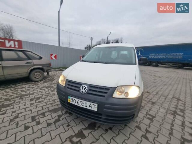 Білий Фольксваген Кадді, об'ємом двигуна 1.9 л та пробігом 462 тис. км за 5400 $, фото 1 на Automoto.ua