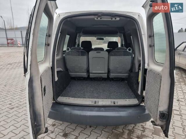 Білий Фольксваген Кадді, об'ємом двигуна 1.9 л та пробігом 462 тис. км за 5400 $, фото 10 на Automoto.ua