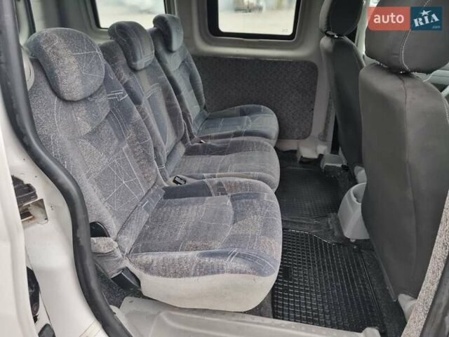 Білий Фольксваген Кадді, об'ємом двигуна 1.9 л та пробігом 462 тис. км за 5400 $, фото 15 на Automoto.ua