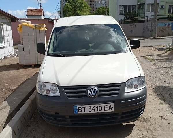Білий Фольксваген Кадді, об'ємом двигуна 2 л та пробігом 232 тис. км за 6000 $, фото 7 на Automoto.ua