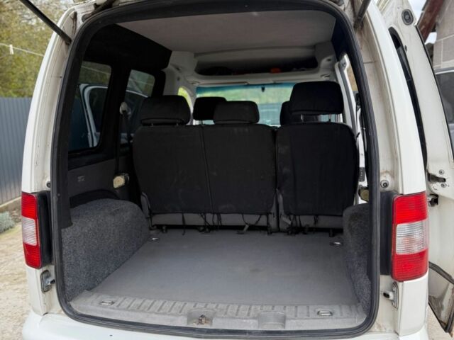 Білий Фольксваген Кадді, об'ємом двигуна 1.4 л та пробігом 220 тис. км за 4000 $, фото 6 на Automoto.ua