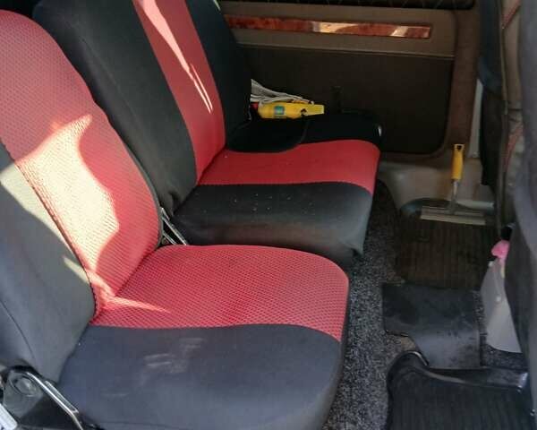 Белый Фольксваген Кадди, объемом двигателя 1.9 л и пробегом 390 тыс. км за 6500 $, фото 5 на Automoto.ua