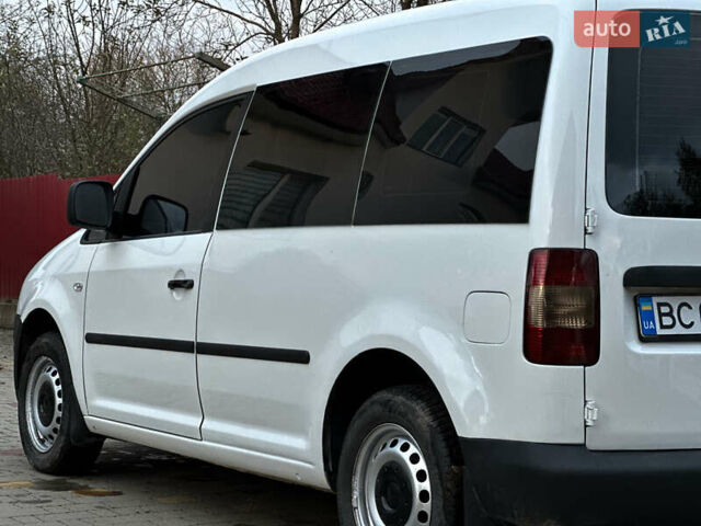 Белый Фольксваген Кадди, объемом двигателя 1.9 л и пробегом 360 тыс. км за 5200 $, фото 12 на Automoto.ua