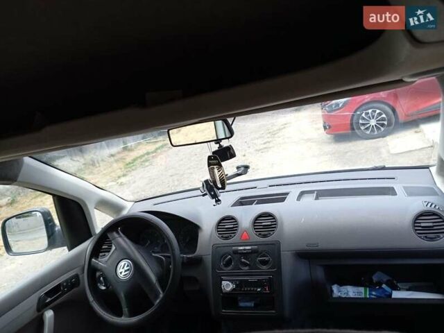 Білий Фольксваген Кадді, об'ємом двигуна 2 л та пробігом 232 тис. км за 6000 $, фото 2 на Automoto.ua