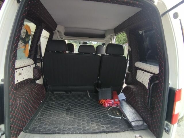 Белый Фольксваген Кадди, объемом двигателя 1.4 л и пробегом 290 тыс. км за 5050 $, фото 19 на Automoto.ua