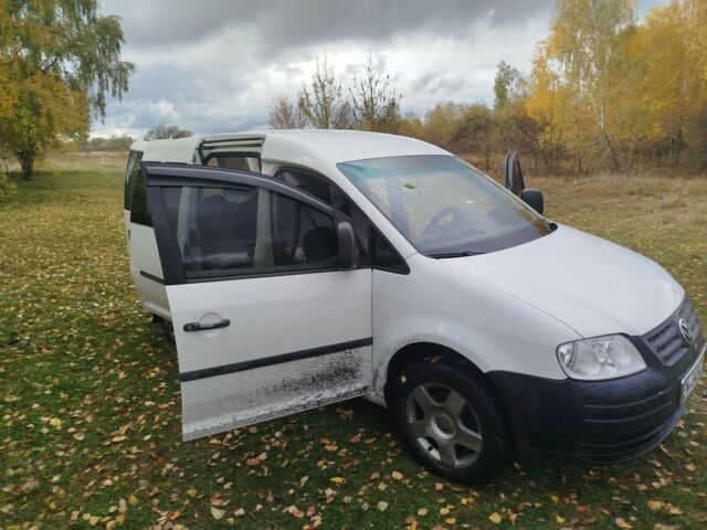 Белый Фольксваген Кадди, объемом двигателя 1.9 л и пробегом 385 тыс. км за 4500 $, фото 20 на Automoto.ua
