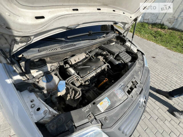 Білий Фольксваген Кадді, об'ємом двигуна 1.97 л та пробігом 326 тис. км за 4500 $, фото 13 на Automoto.ua