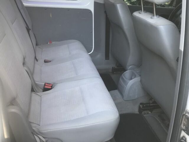 Белый Фольксваген Кадди, объемом двигателя 1.4 л и пробегом 215 тыс. км за 4651 $, фото 8 на Automoto.ua