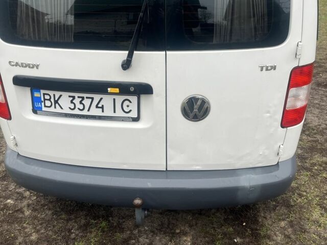 Белый Фольксваген Кадди, объемом двигателя 1.9 л и пробегом 400 тыс. км за 5400 $, фото 5 на Automoto.ua