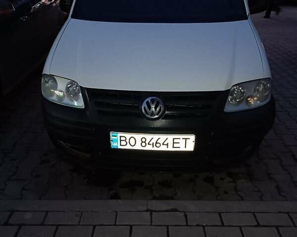 Білий Фольксваген Кадді, об'ємом двигуна 1.97 л та пробігом 428 тис. км за 3800 $, фото 8 на Automoto.ua