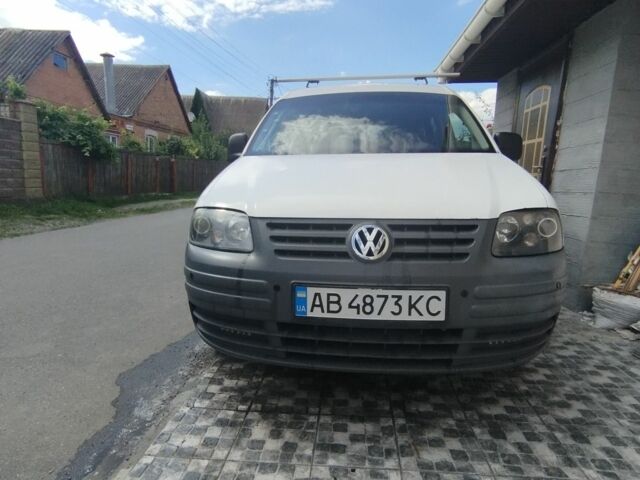 Белый Фольксваген Кадди, объемом двигателя 1.4 л и пробегом 290 тыс. км за 5050 $, фото 20 на Automoto.ua