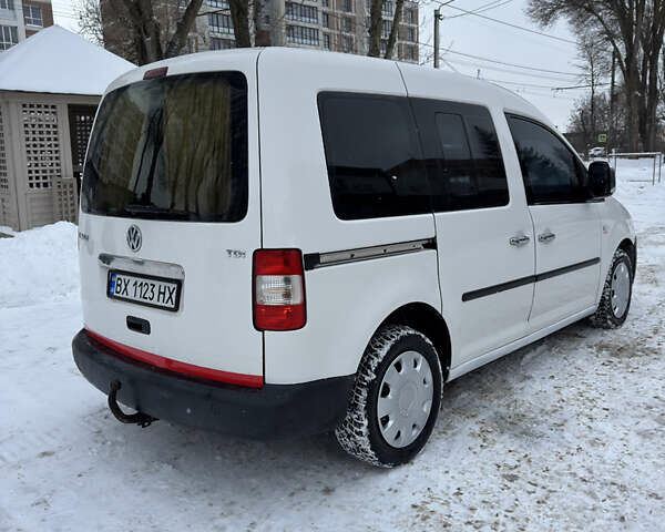 Белый Фольксваген Кадди, объемом двигателя 1.9 л и пробегом 413 тыс. км за 4999 $, фото 5 на Automoto.ua