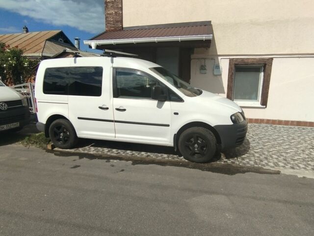 Белый Фольксваген Кадди, объемом двигателя 1.4 л и пробегом 290 тыс. км за 5050 $, фото 23 на Automoto.ua