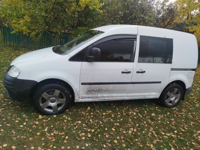 Белый Фольксваген Кадди, объемом двигателя 1.9 л и пробегом 385 тыс. км за 4500 $, фото 13 на Automoto.ua
