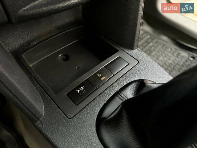 Белый Фольксваген Кадди, объемом двигателя 1.9 л и пробегом 360 тыс. км за 5200 $, фото 25 на Automoto.ua