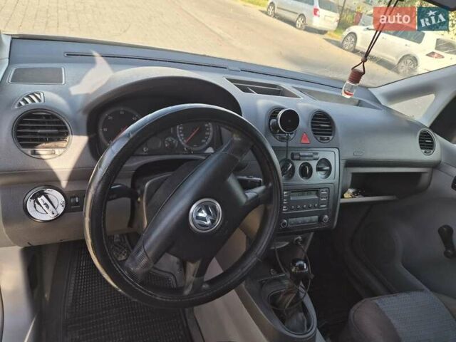 Белый Фольксваген Кадди, объемом двигателя 2 л и пробегом 313 тыс. км за 4700 $, фото 14 на Automoto.ua