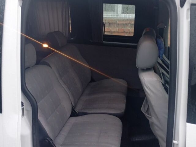 Белый Фольксваген Кадди, объемом двигателя 2 л и пробегом 185 тыс. км за 6300 $, фото 4 на Automoto.ua