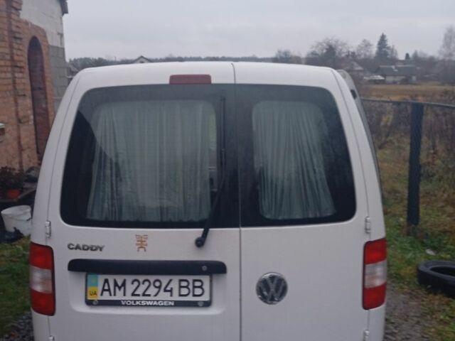 Белый Фольксваген Кадди, объемом двигателя 2 л и пробегом 185 тыс. км за 6300 $, фото 6 на Automoto.ua