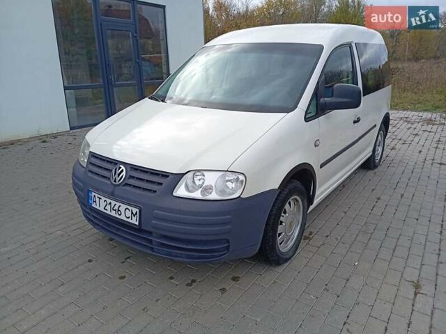 Белый Фольксваген Кадди, объемом двигателя 1.97 л и пробегом 296 тыс. км за 4850 $, фото 7 на Automoto.ua