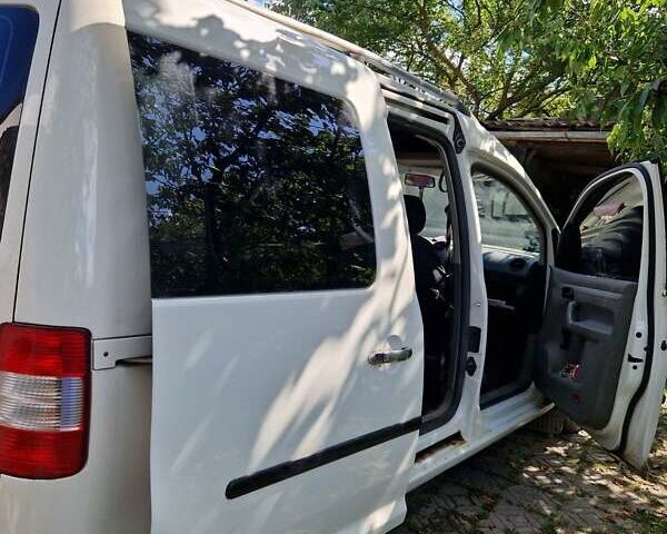 Фольксваген Кадди 2005 в Виннице на Automoto.ua Белый Фольксваген Кадди, объемом двигателя 1.39 л и пробегом 169 тыс. км за 5100 $, фото 1 на Automoto.ua