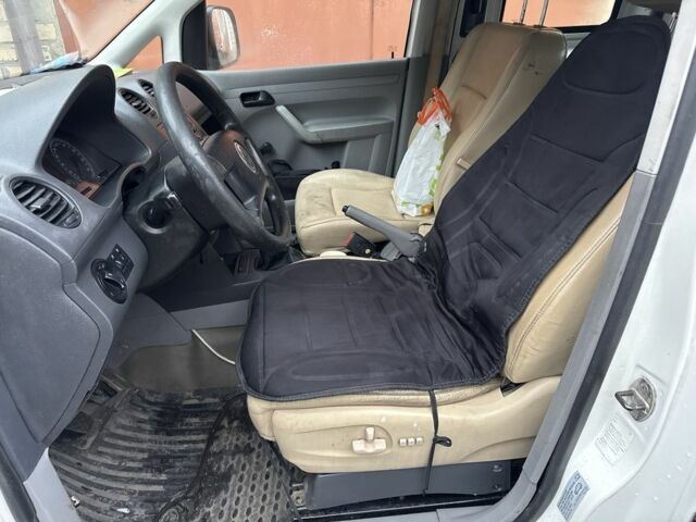 Білий Фольксваген Кадді, об'ємом двигуна 0 л та пробігом 321 тис. км за 3000 $, фото 4 на Automoto.ua