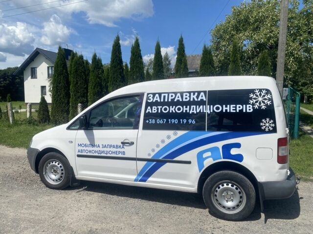 Белый Фольксваген Кадди, объемом двигателя 2 л и пробегом 258 тыс. км за 4100 $, фото 2 на Automoto.ua