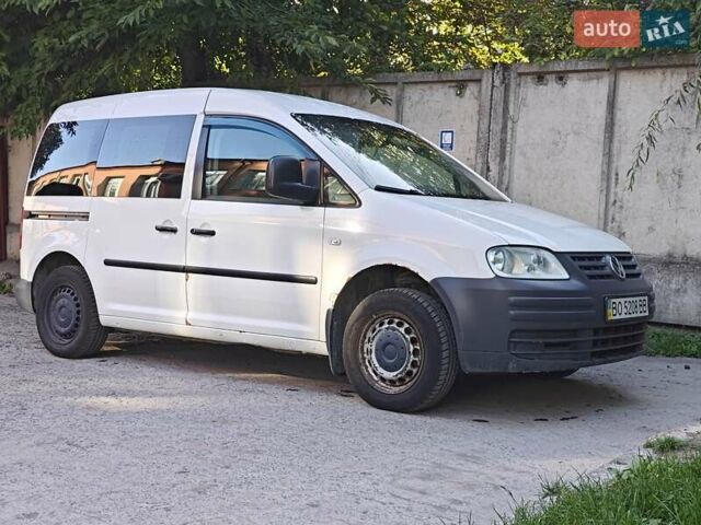 Белый Фольксваген Кадди, объемом двигателя 1.4 л и пробегом 222 тыс. км за 4799 $, фото 8 на Automoto.ua