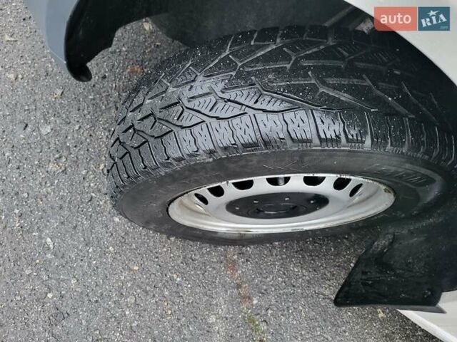 Белый Фольксваген Кадди, объемом двигателя 1.9 л и пробегом 226 тыс. км за 6600 $, фото 38 на Automoto.ua