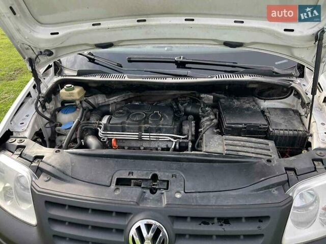 Белый Фольксваген Кадди, объемом двигателя 1.9 л и пробегом 362 тыс. км за 6750 $, фото 5 на Automoto.ua