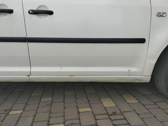 Белый Фольксваген Кадди, объемом двигателя 2 л и пробегом 257 тыс. км за 4500 $, фото 11 на Automoto.ua