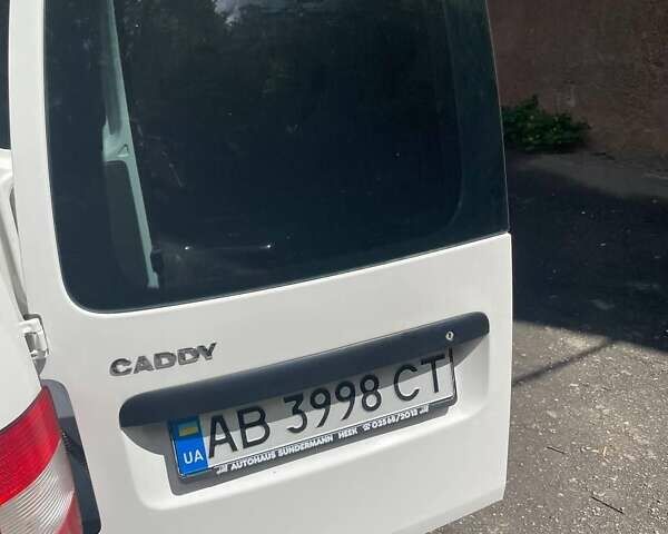Белый Фольксваген Кадди, объемом двигателя 1.9 л и пробегом 220 тыс. км за 6500 $, фото 6 на Automoto.ua