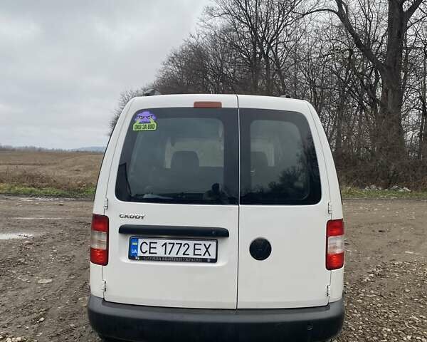 Белый Фольксваген Кадди, объемом двигателя 1.9 л и пробегом 306 тыс. км за 5700 $, фото 3 на Automoto.ua