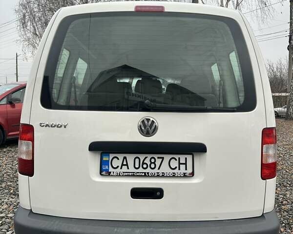 Белый Фольксваген Кадди, объемом двигателя 1.4 л и пробегом 278 тыс. км за 5800 $, фото 12 на Automoto.ua