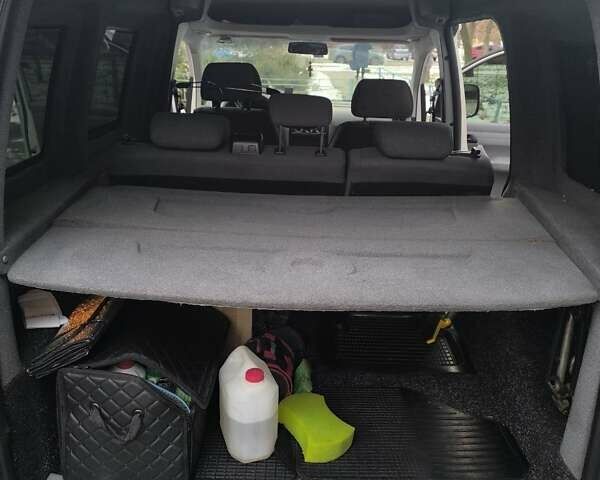 Белый Фольксваген Кадди, объемом двигателя 1.9 л и пробегом 321 тыс. км за 5500 $, фото 13 на Automoto.ua