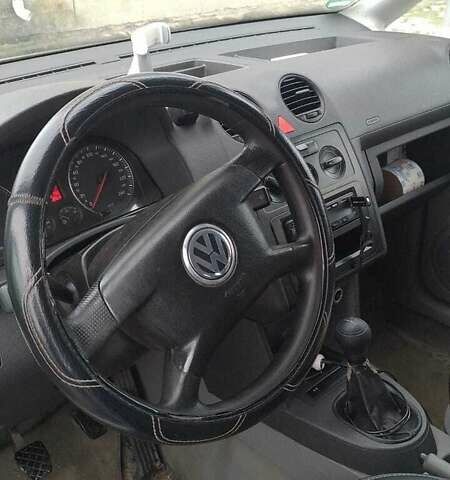 Білий Фольксваген Кадді, об'ємом двигуна 1.9 л та пробігом 277 тис. км за 3800 $, фото 4 на Automoto.ua