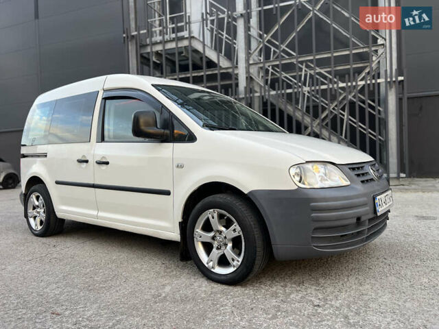 Белый Фольксваген Кадди, объемом двигателя 2 л и пробегом 225 тыс. км за 4950 $, фото 22 на Automoto.ua