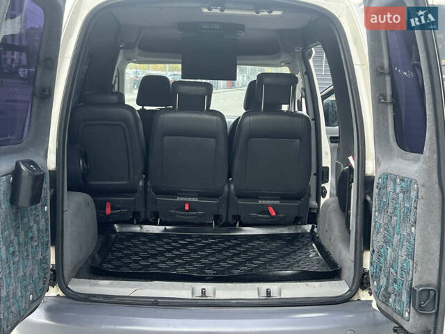 Белый Фольксваген Кадди, объемом двигателя 2 л и пробегом 225 тыс. км за 4950 $, фото 37 на Automoto.ua