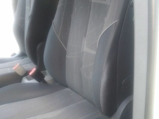 Білий Фольксваген Кадді, об'ємом двигуна 1.9 л та пробігом 237 тис. км за 6100 $, фото 8 на Automoto.ua