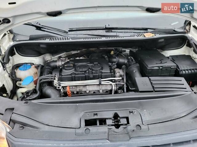 Белый Фольксваген Кадди, объемом двигателя 1.9 л и пробегом 226 тыс. км за 6600 $, фото 99 на Automoto.ua